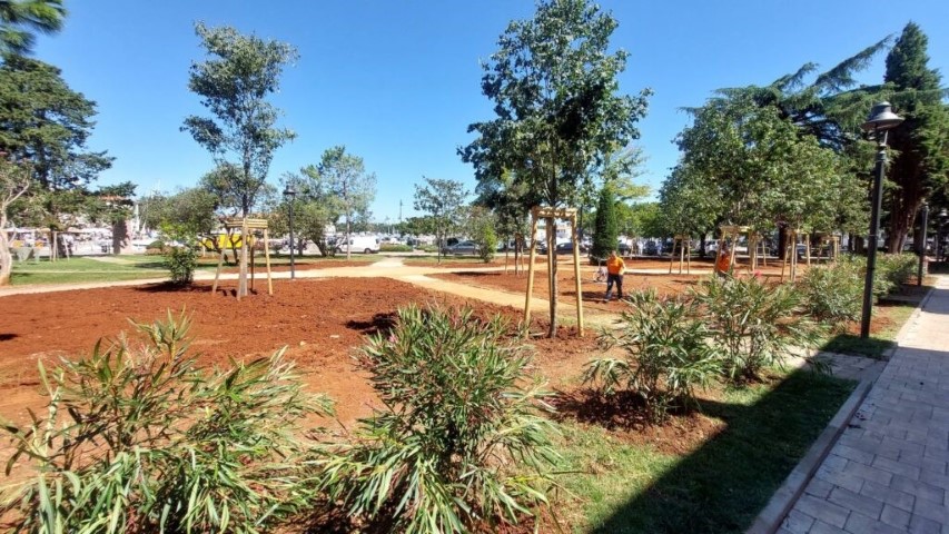 1691873305park-ib-posadena-stabla-10.8-4-1024x576.jpg, stabla novigrad