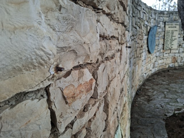 20260330_112111.jpg, juricani spomenik 1