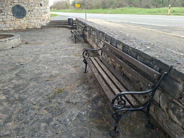 20260330_112303.jpg, juricani klupe