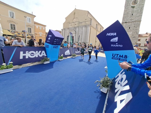 20260412_122625.jpg, utc 4