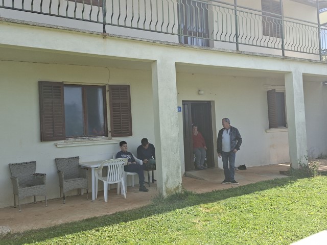 20260416_104414.jpg, dvori&scaron;te cvita