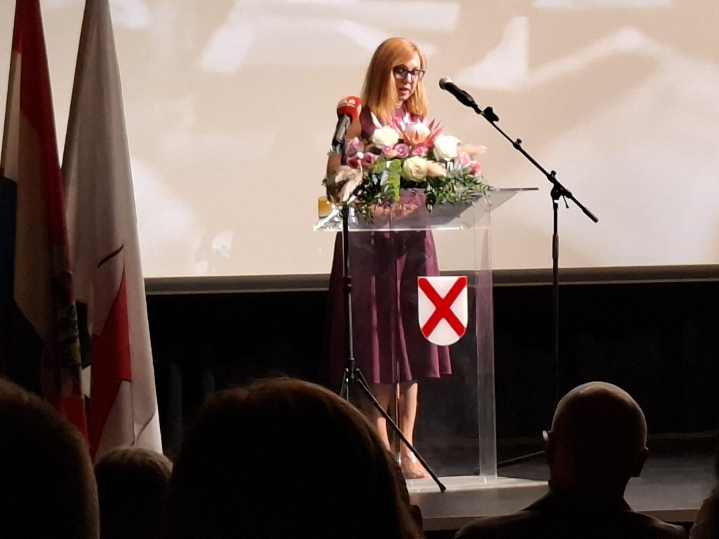 20260828_192732.jpg, jessica novigrad 26 - Copy