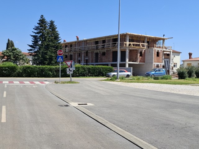 EH, MOELA, OBITELJSKA KUĆA