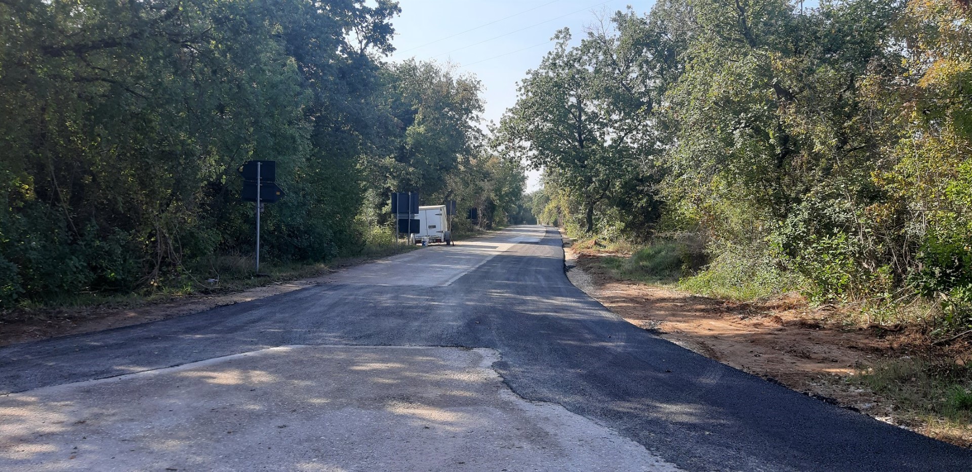 FOTO Grad Umag - Città di Umago.jpg, cesta murine