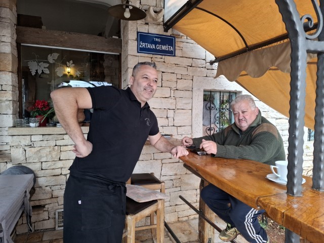 trg žrtava gemi&scaron;ta