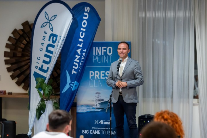 Gradonačelnik Poreča Loris Per&scaron;urić