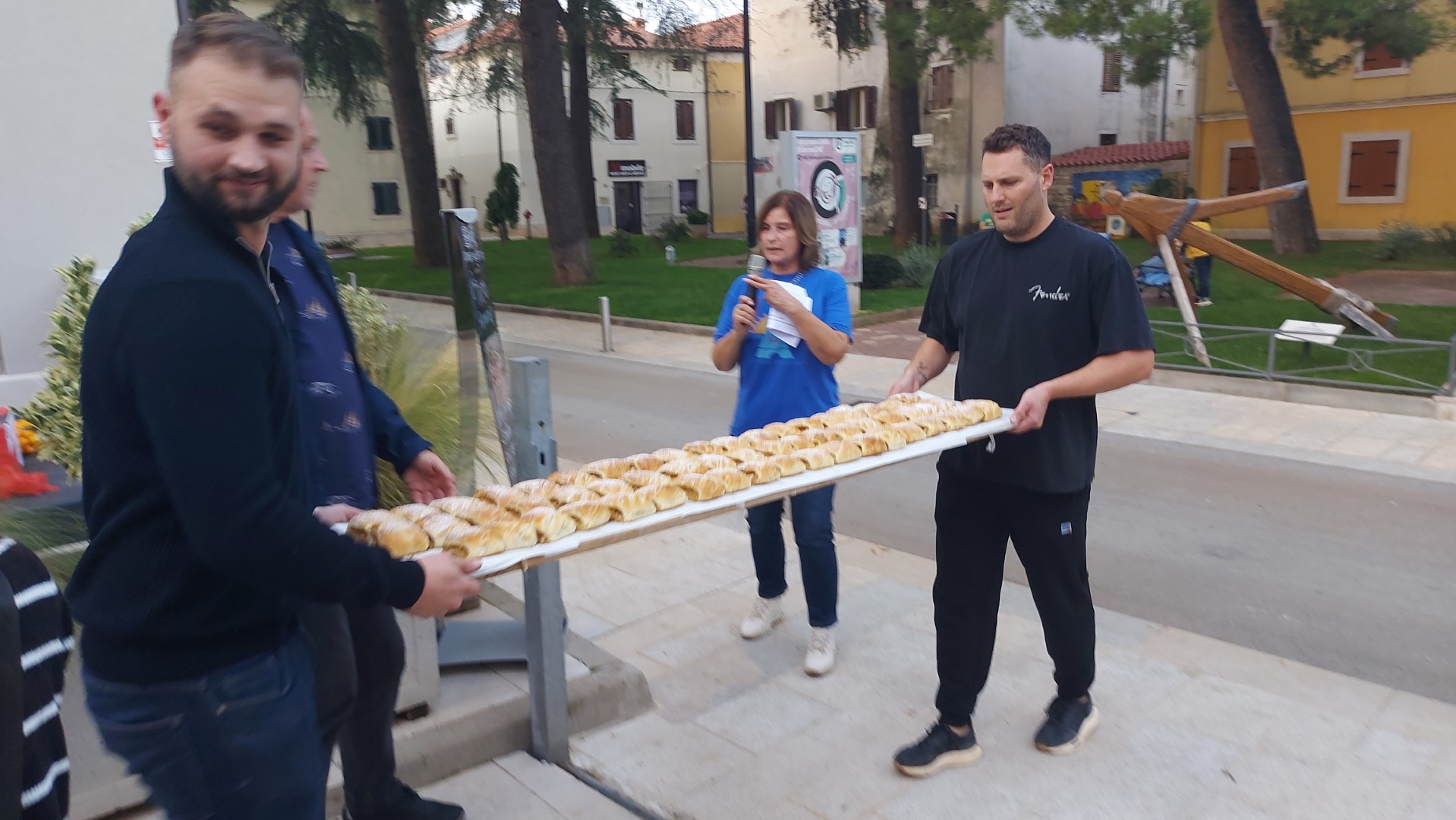 jabuke, &scaron;trudla 5m