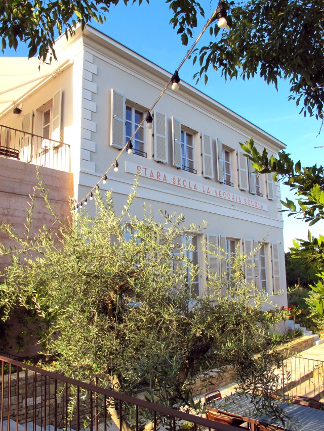 stara &scaron;kola, nasl