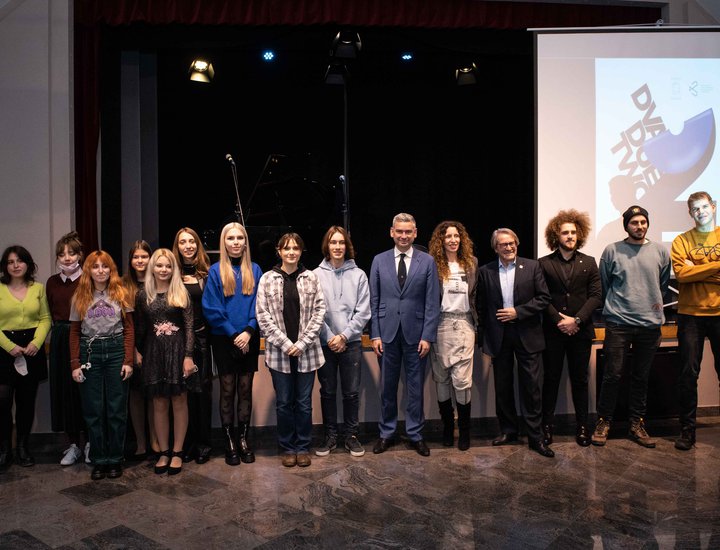 Predstavljeno 15. izdanje projekta XIIxII