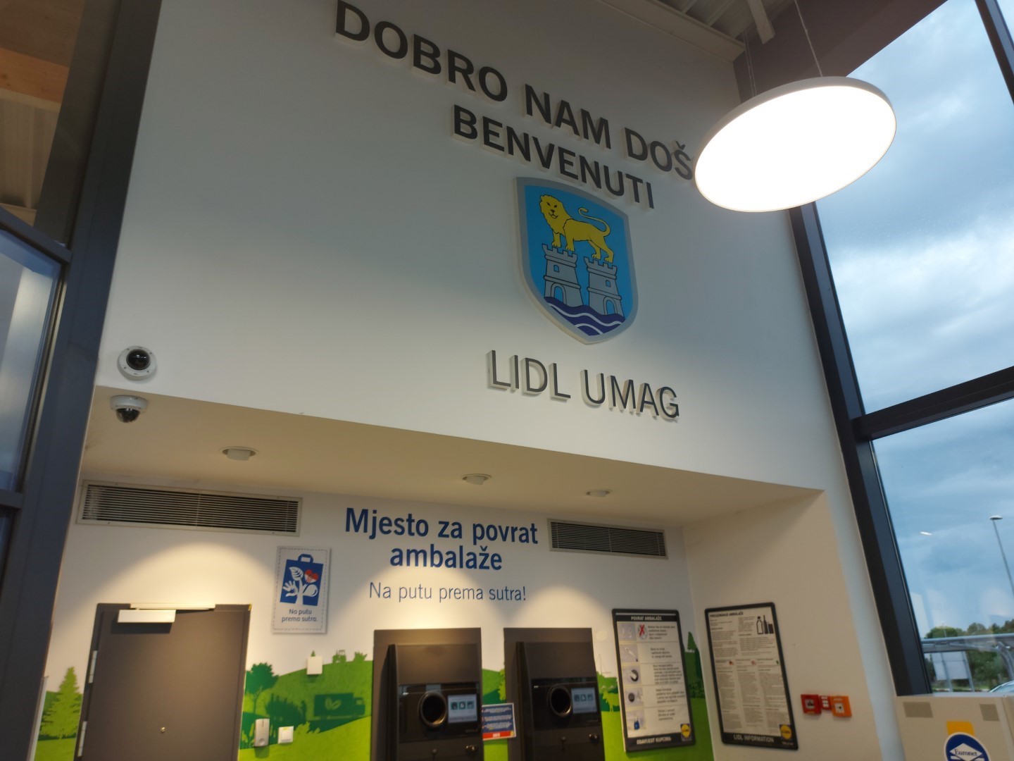 Pogledajte koje trgovine rade u nedjelju 17. prosinca i na Badnjak na Bujštini i Poreštini