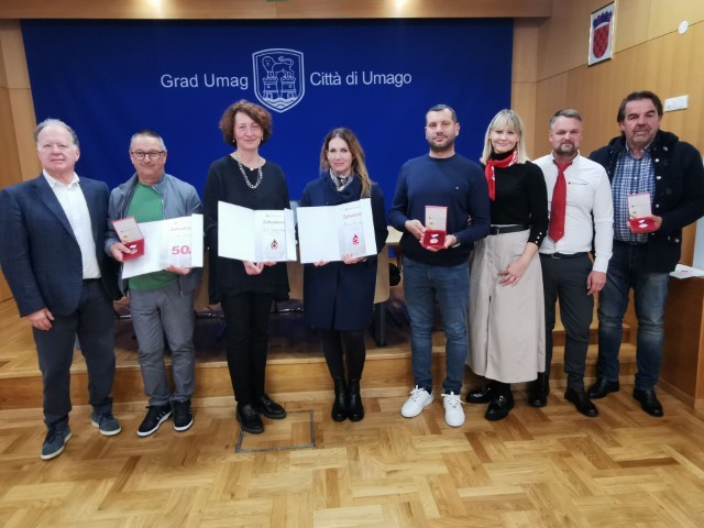 Tradicionalni prijem jubilarnih darivatelja krvi u umaškoj gradskoj palači