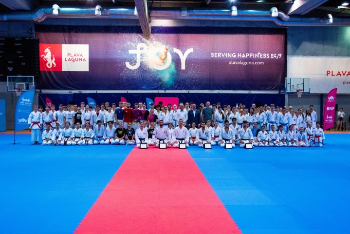 Karate - više od tri i pol tisuće mladih karatista sa svih kontinenata u Poreču